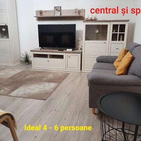 Mia Central Apart, 3 Rooms, 2 Baths, Afi Mall Брашов Екстериор снимка