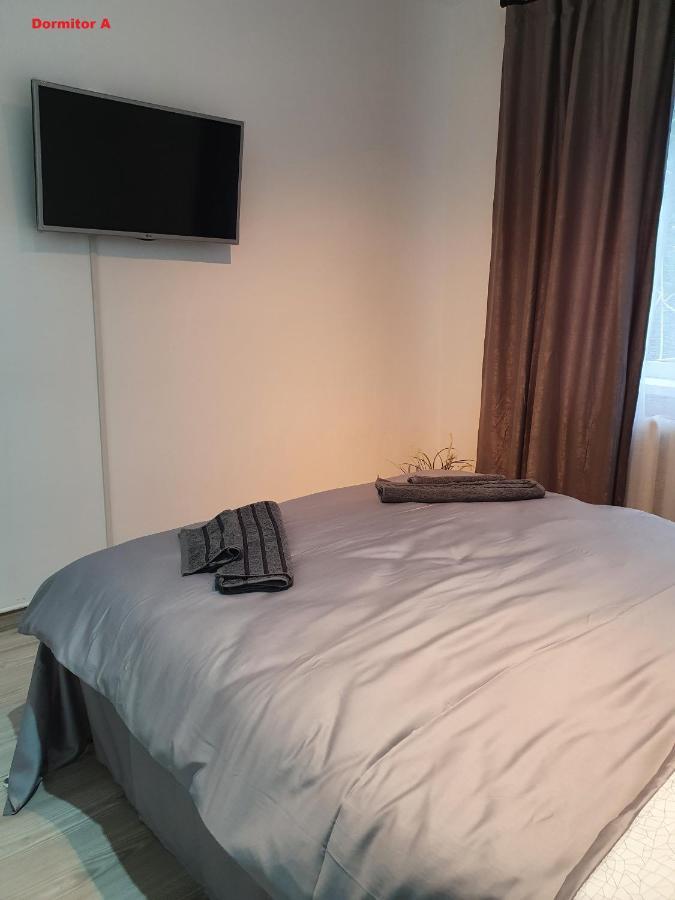 Mia Central Apart, 3 Rooms, 2 Baths, Afi Mall Брашов Екстериор снимка